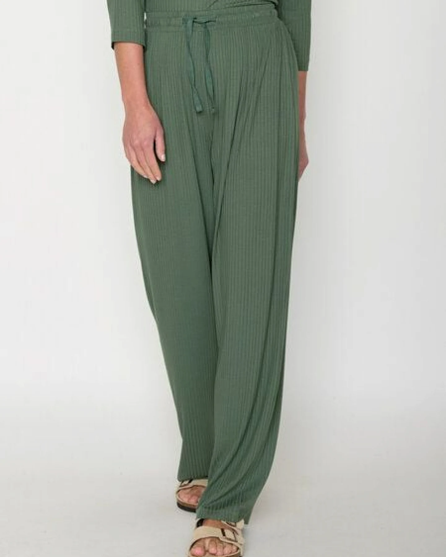 GREENBOMB Hose Mood Leisure Pant Olive – Ansicht 4