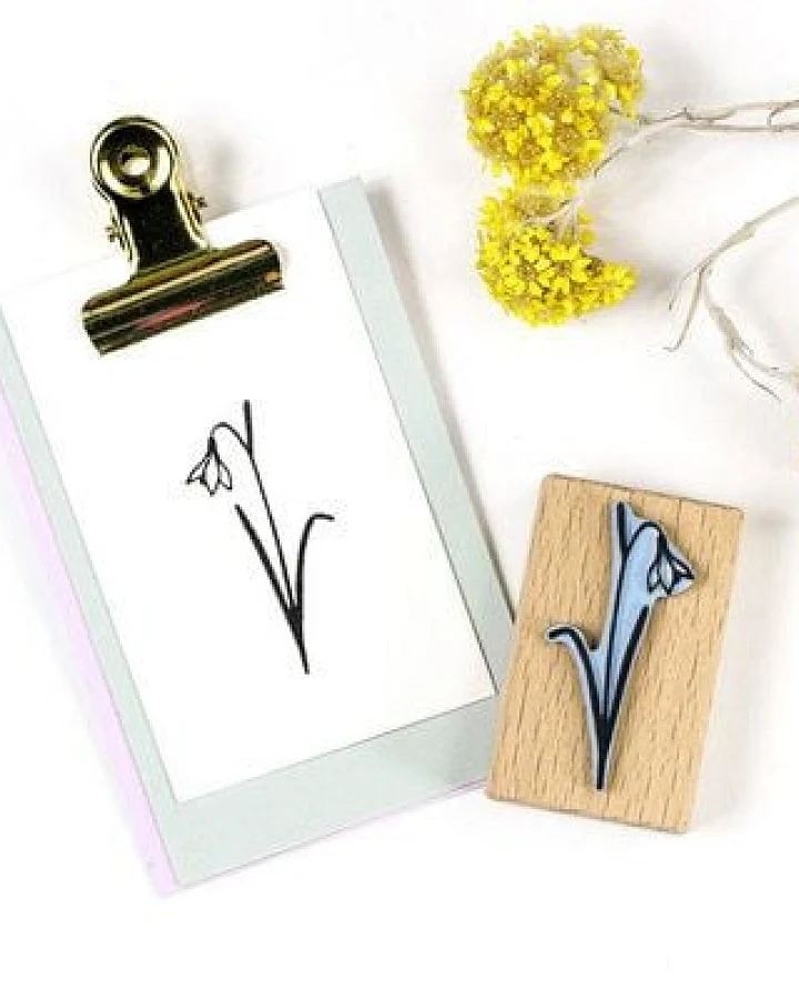 STUDIO KARAMELO STEMPEL Schneeglöckchen, Blumenstempel aus Holz