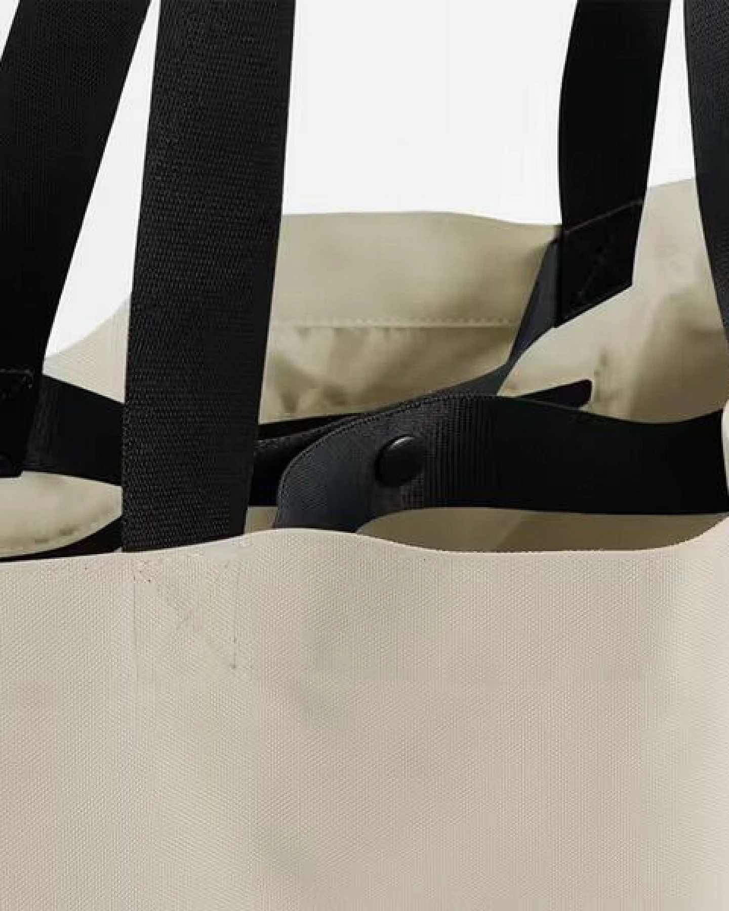 BagBase Umhängetasche Schultertasche Carryall Bag Schulterriemen Wasserabweisendes Gewebe Shopper Einkaufstasche – Ansicht 3