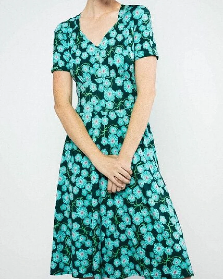 Blutsgeschwister Kleid aus EcoVero "Zaubertal Heritage"