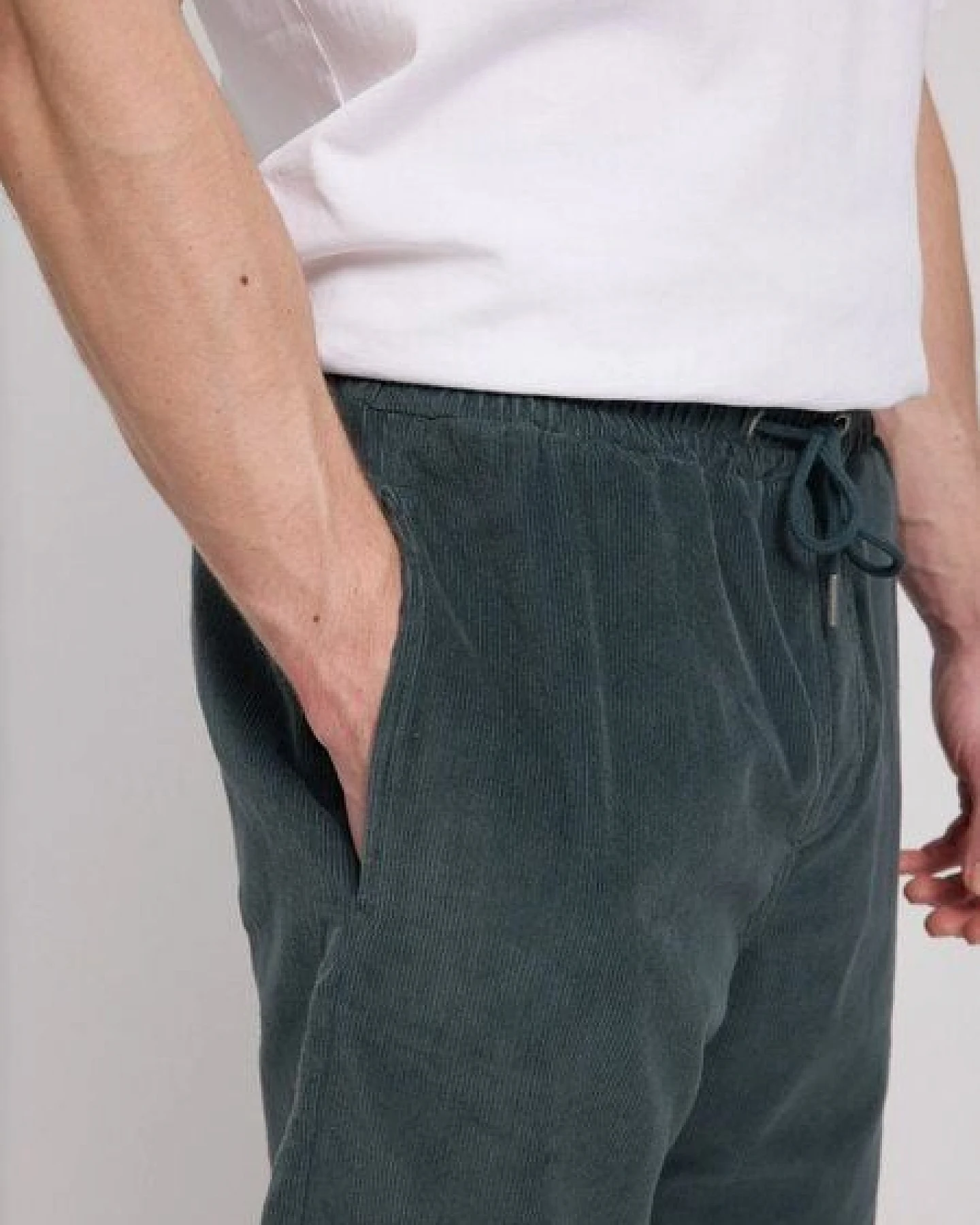 Mazine Shorts - Corduroy Pull-On Shorts - aus Bio-Baumwolle – Ansicht 4