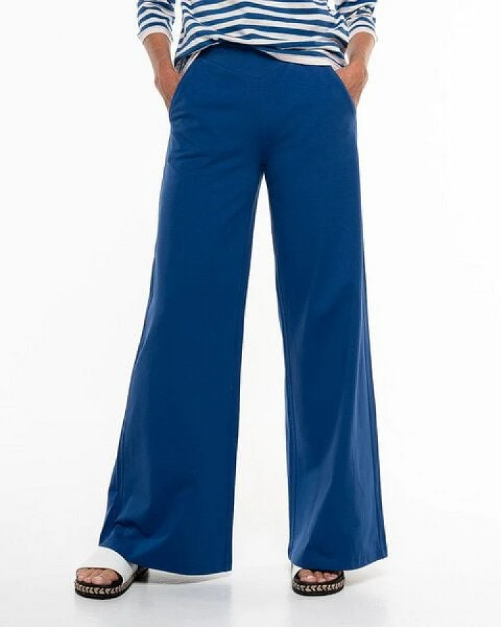 Alma & Lovis Lässige Marlenehose aus Organic Cotton