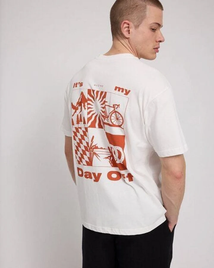 Mazine T-Shirt aus Bio-Baumwolle - Day Off Backprint