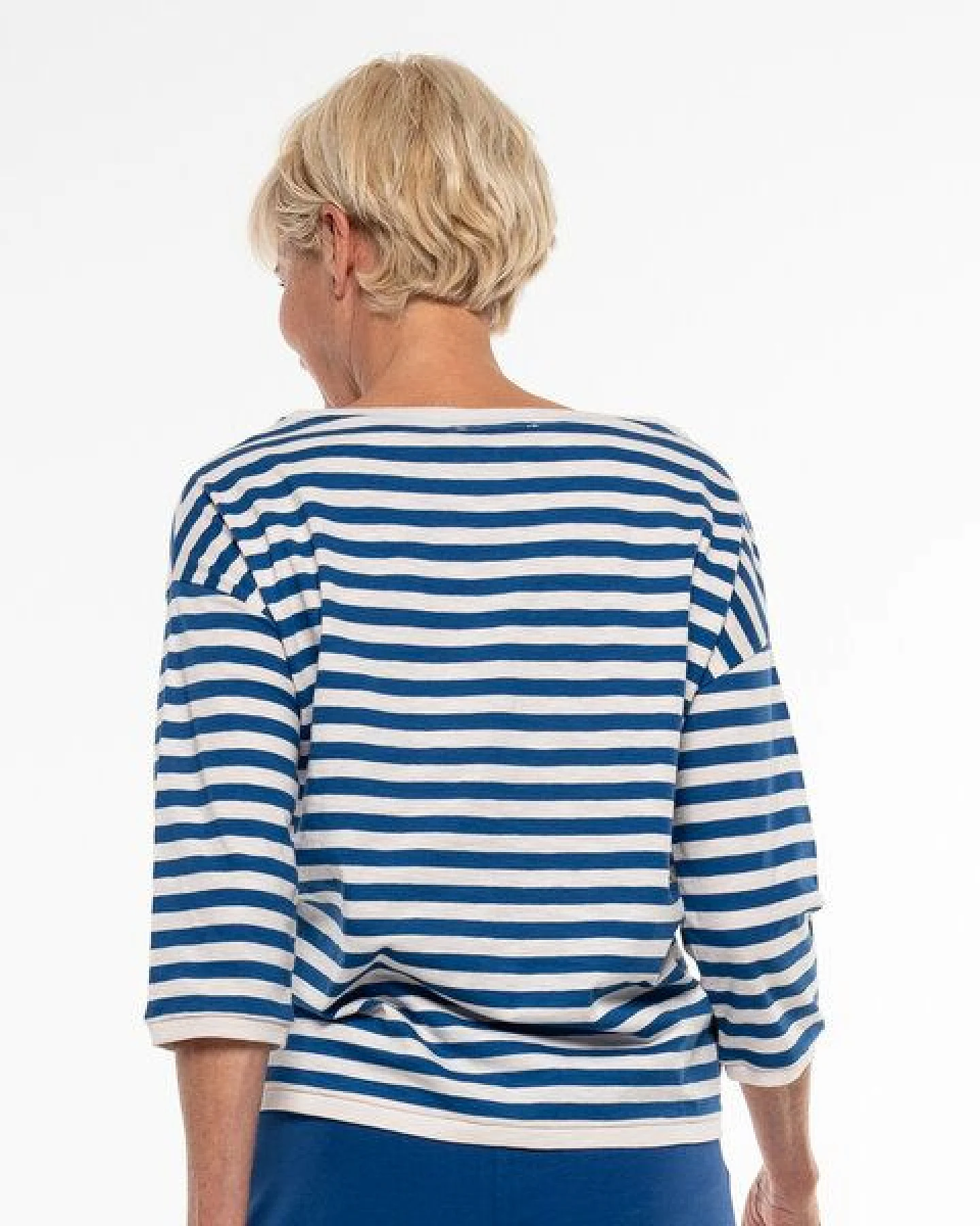 Alma & Lovis Lässiges 3/4 Arm Ringelshirt aus Organic Cotton – Ansicht 4