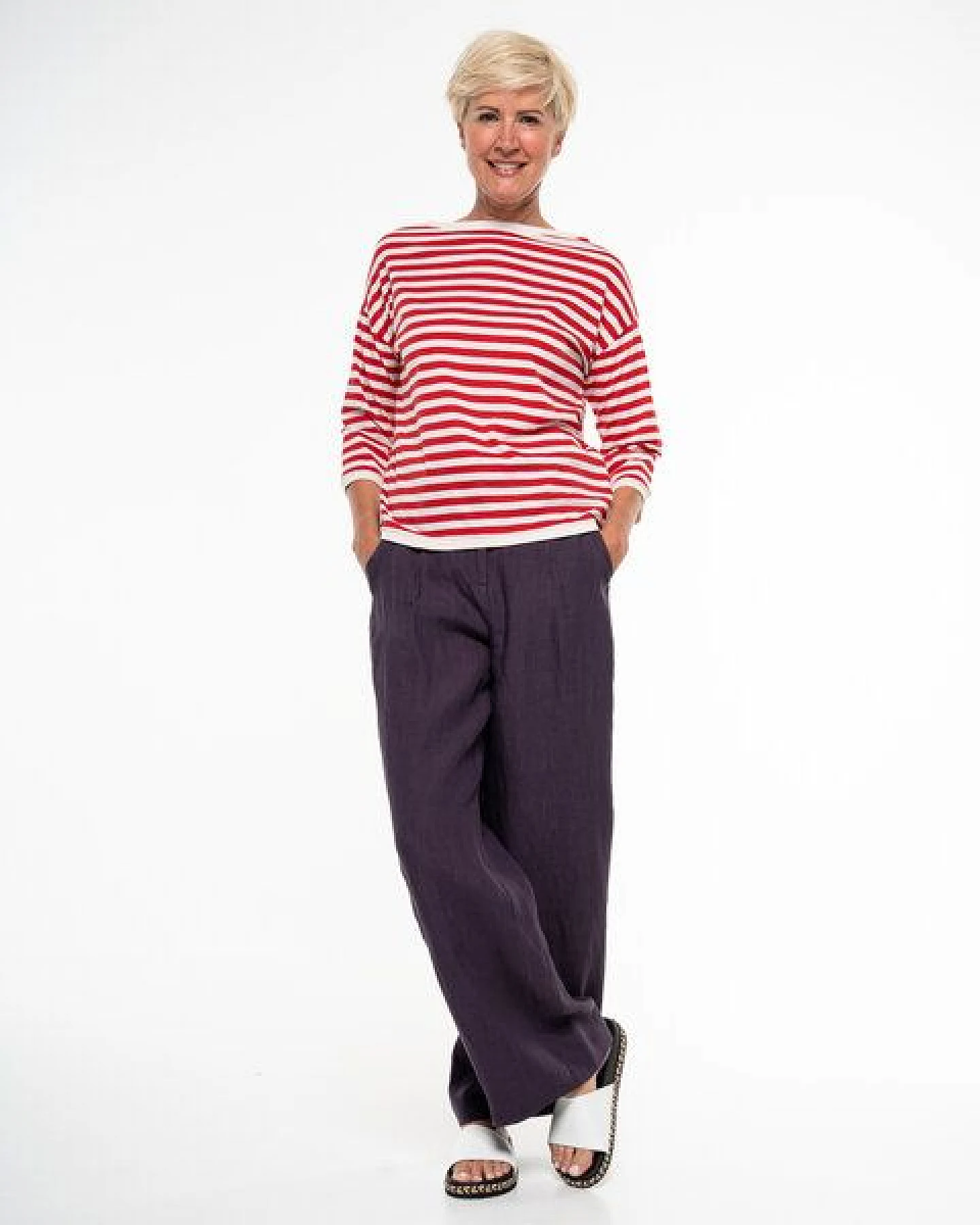 Alma & Lovis Lässiges 3/4 Arm Ringelshirt aus Organic Cotton – Ansicht 2
