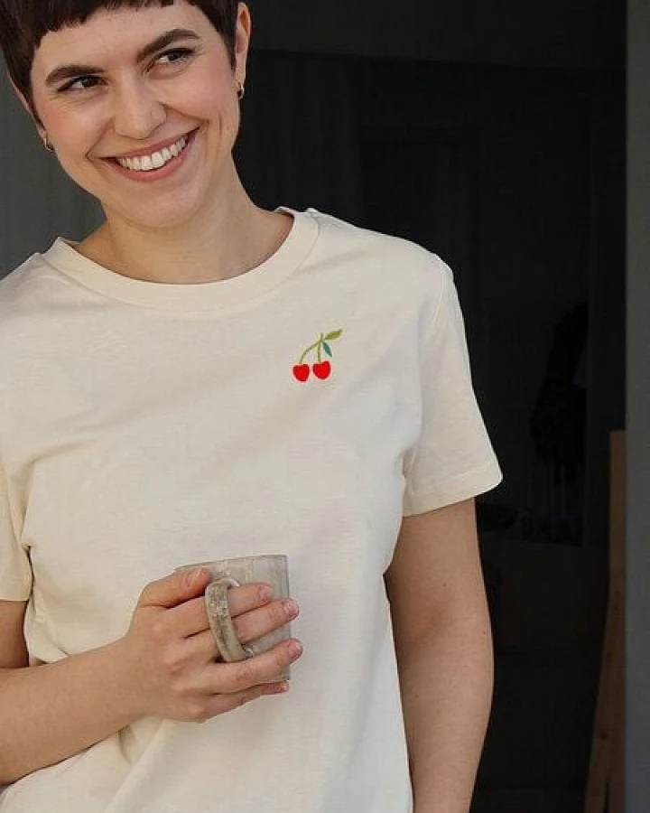 Kultgut Artdesign - Biofair Shirt - Modern Fit- leicht tailliert /Cherry