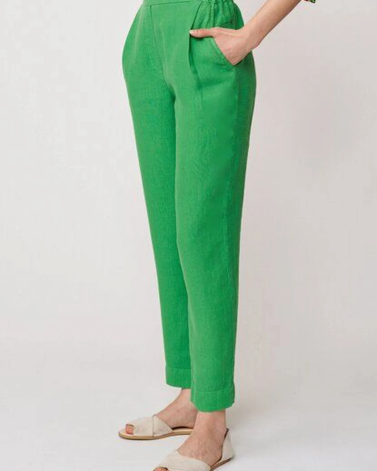 LANA Organic Leinenhose für Damen, Modell Zahra – Ansicht 3