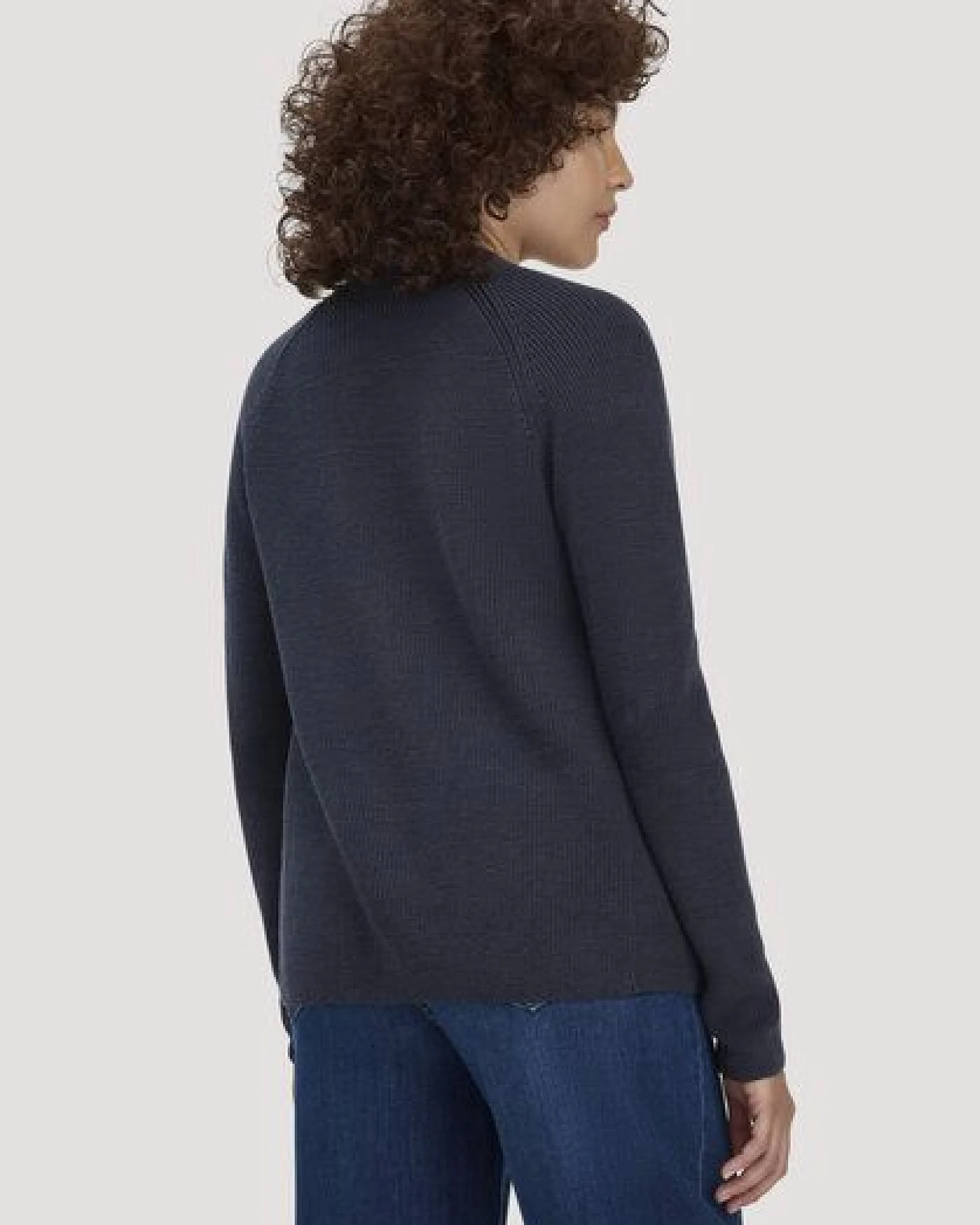 hessnatur Strick Jacke Regular aus reiner Bio-Baumwolle – Ansicht 2