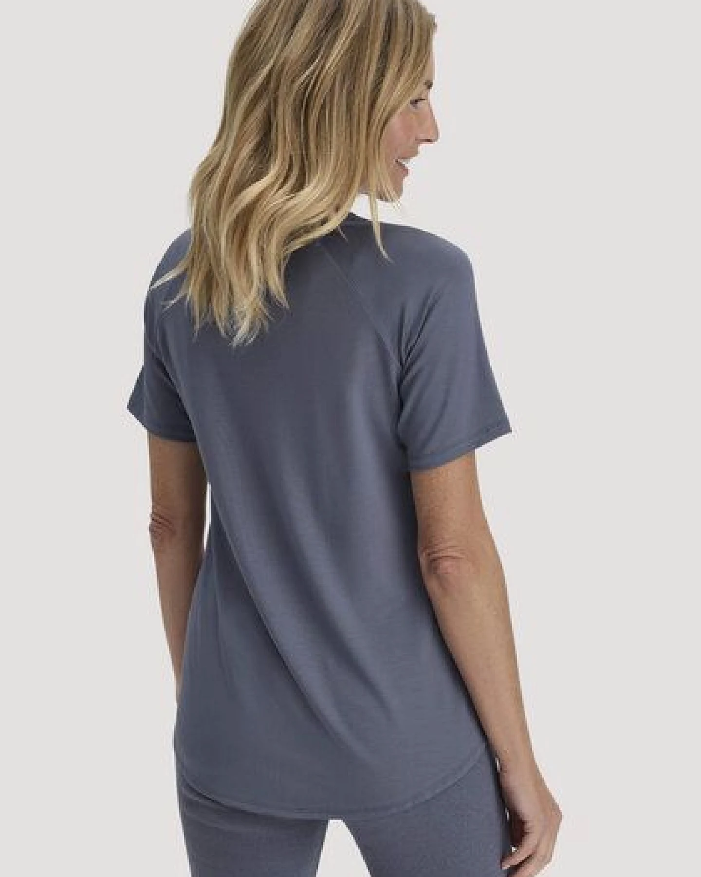 hessnatur T-Shirt Regular ACTIVE COMFORT aus TENCEL Lyocell – Ansicht 2