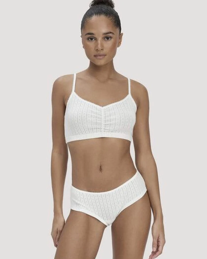 hessnatur Pointelle Panty Regular Cut PURE COTTON aus reiner Bio-Baumwolle