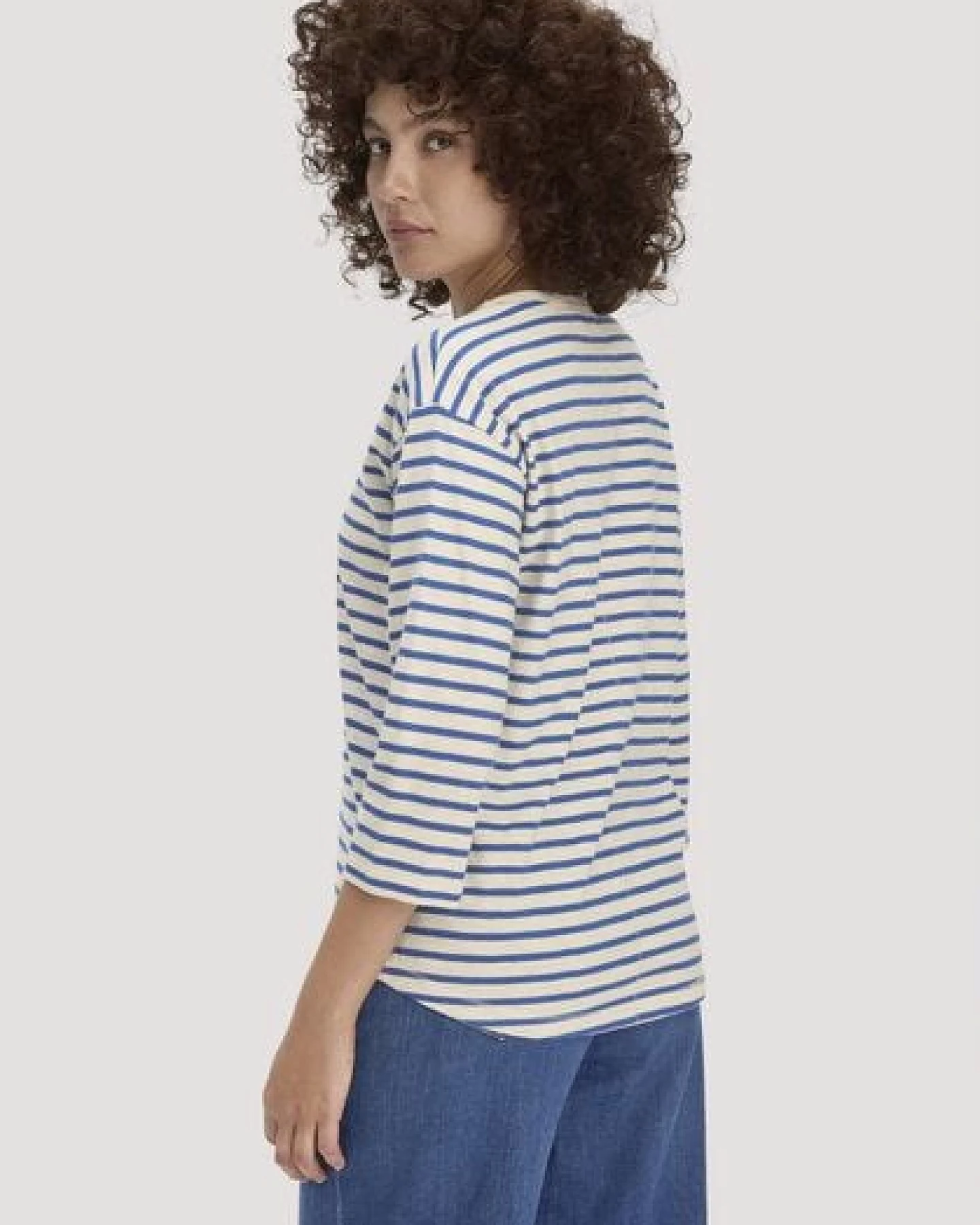hessnatur Light Slub Streifen Longsleeve Relaxed aus reiner Bio-Baumwolle – Ansicht 2
