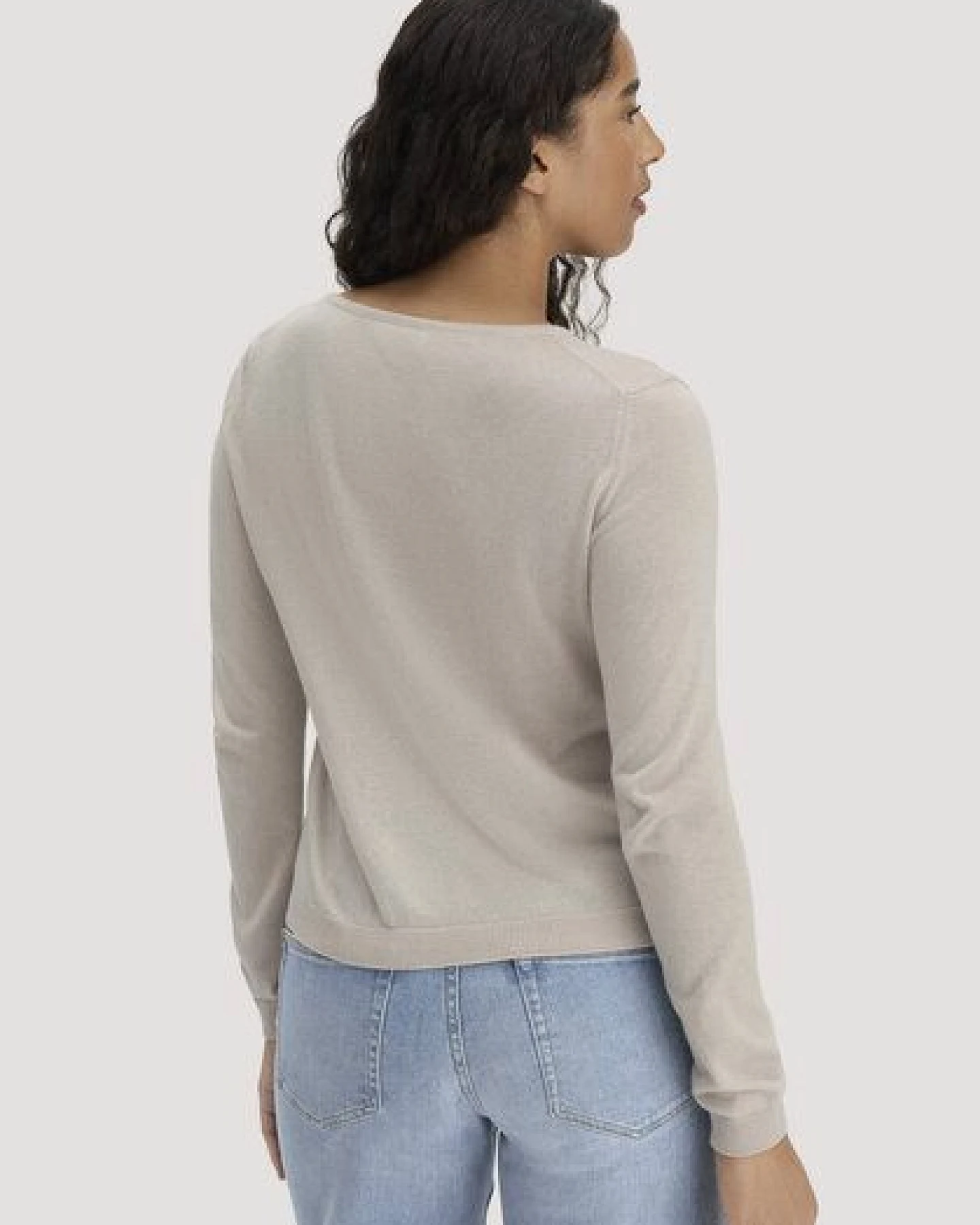 hessnatur Strickjacke Regular aus TENCEL Lyocell mit Bio-Baumwolle – Ansicht 2