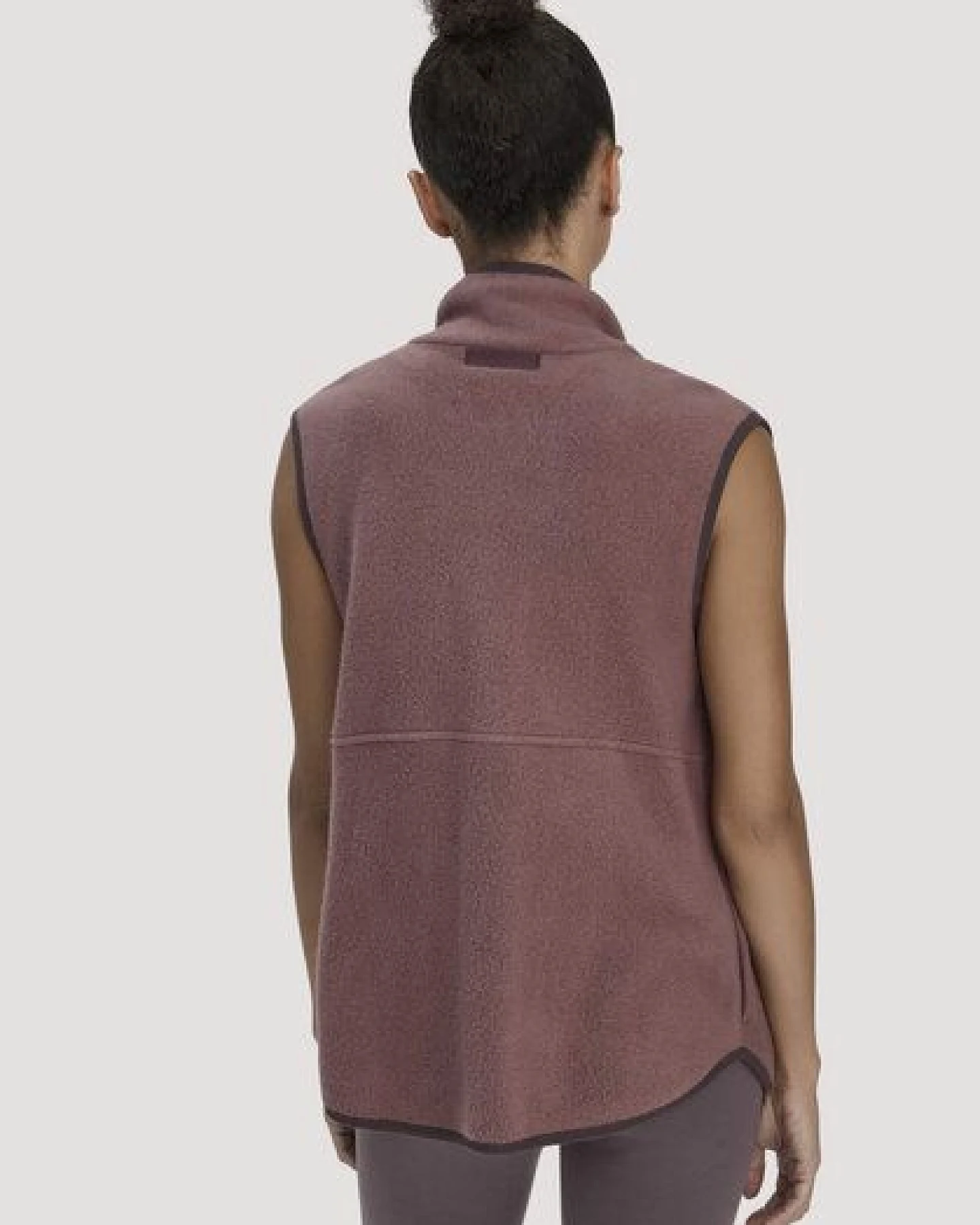 hessnatur Fleece Weste Regular ACTIVE LIGHT aus reiner Bio-Baumwolle – Ansicht 2