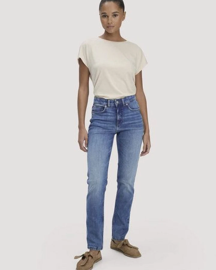 hessnatur Jeans LEA Slim aus Bio-Denim