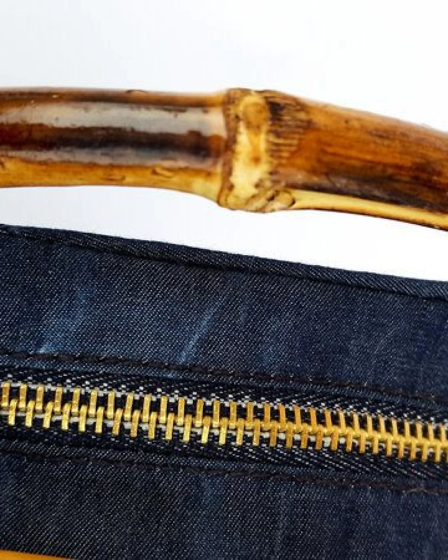 körber mode Bambus-Tasche in zeitlosem dunkelblau zum umhängen – Ansicht 2
