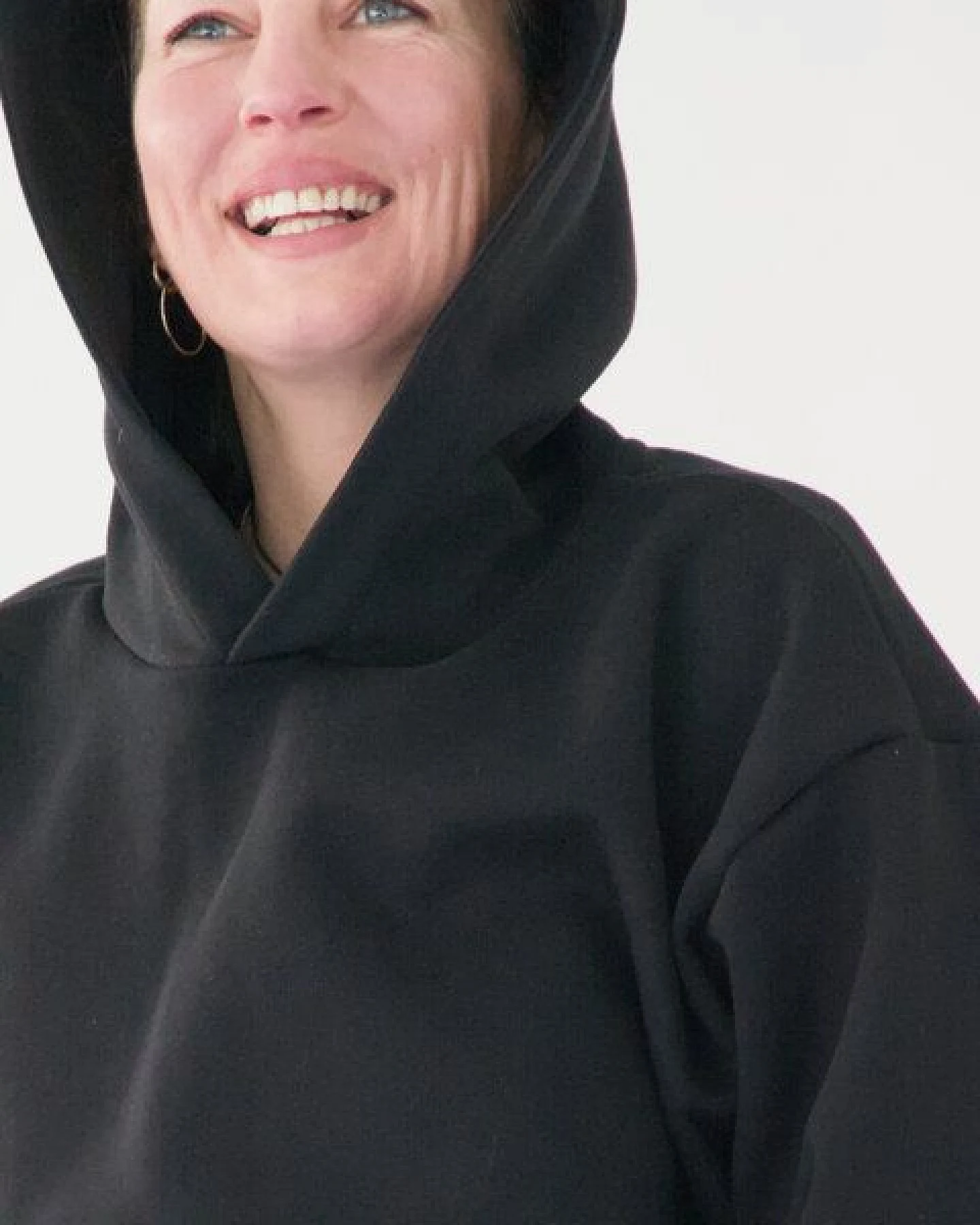 WASNI Oversized Hoodie aus 100% Bio-Baumwolle – Ansicht 3