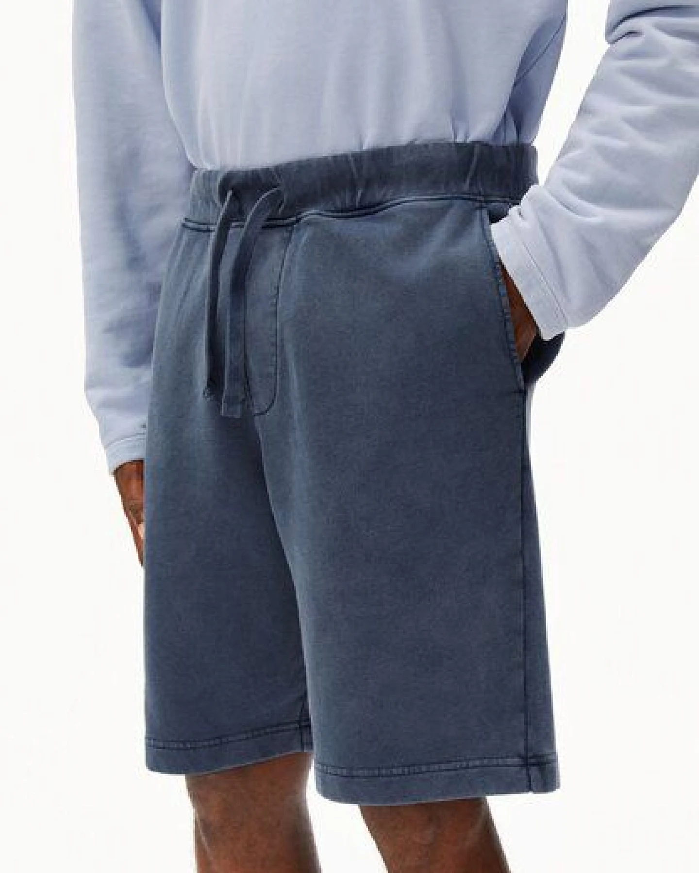 ARMEDANGELS GMT DYE Herren Shorts aus 100% Bio-Baumwolle – Ansicht 3
