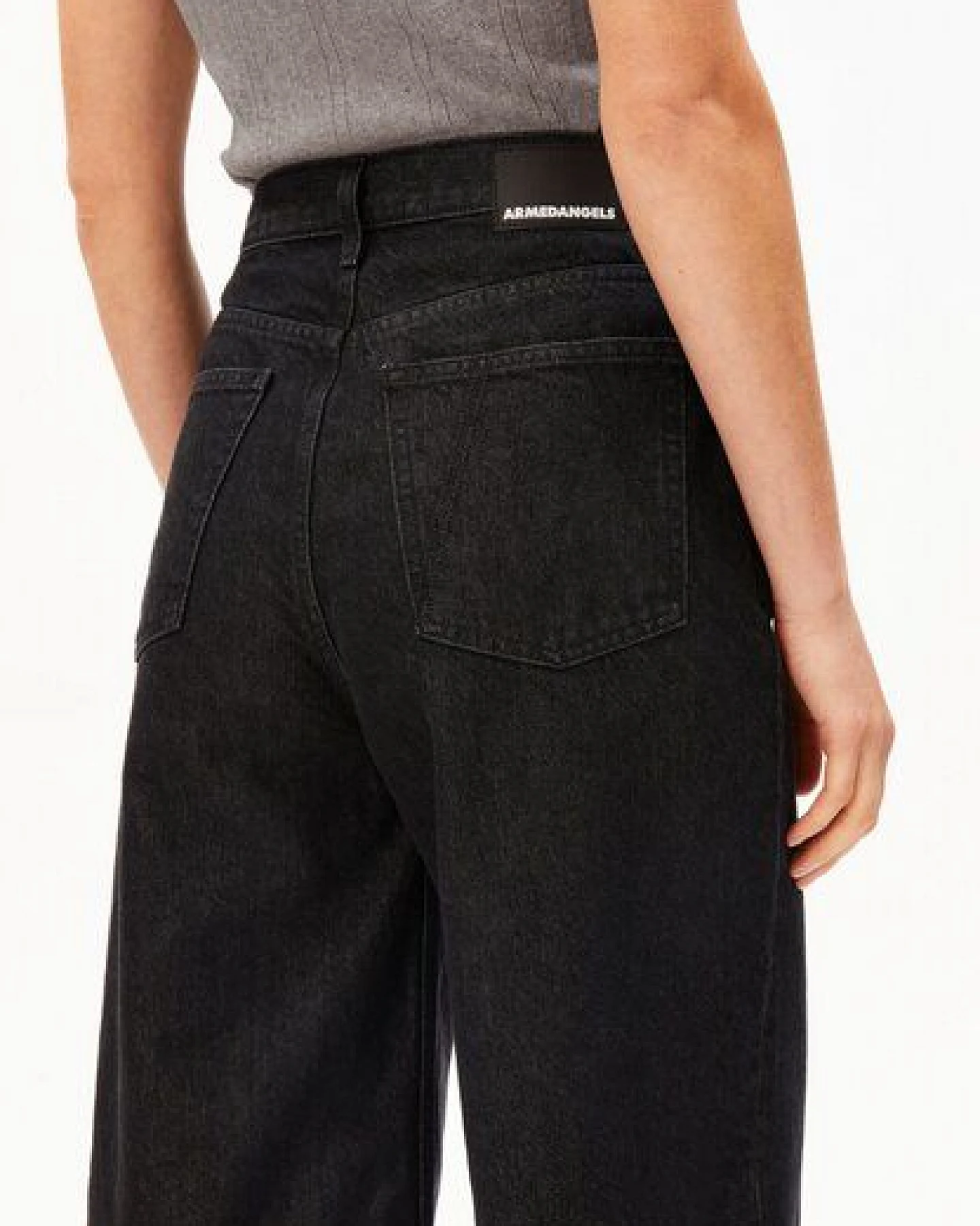 ARMEDANGELS CITY DENIM Damen Jeans-Shorts aus Baumwoll-Lyocell-Mix – Ansicht 3