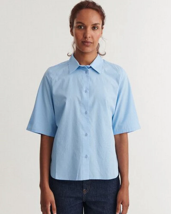 Basic Apparel Kurzarm Bluse SILJE mit Knöpfen aus Bio-Baumwolle