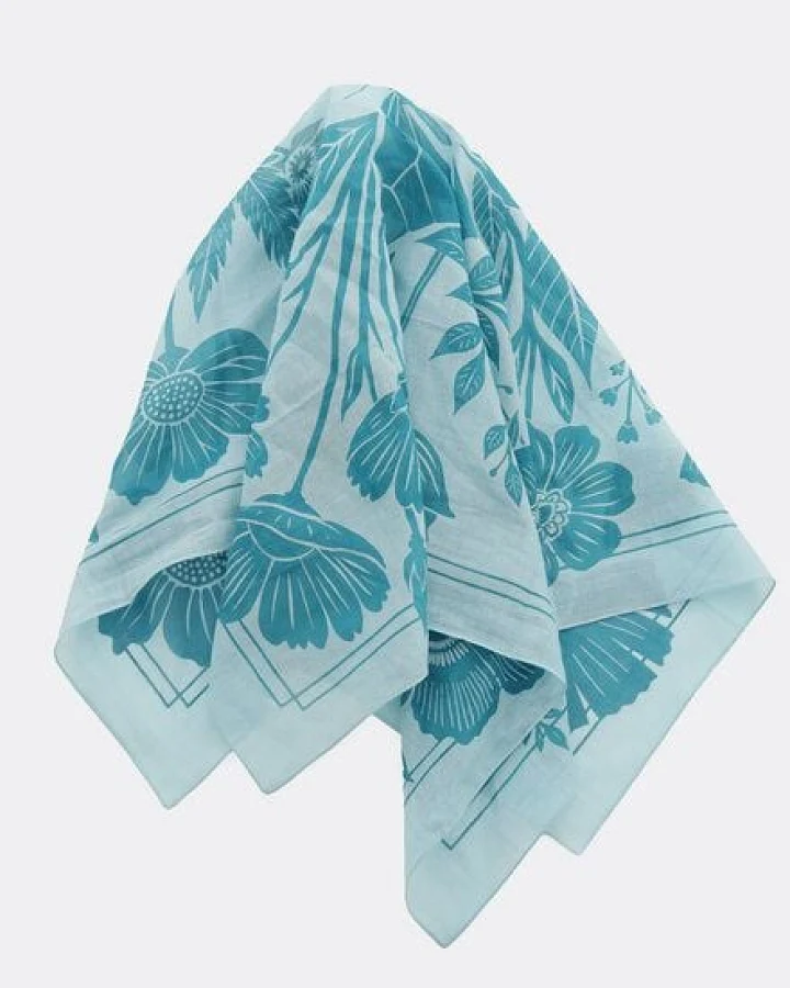 Blau