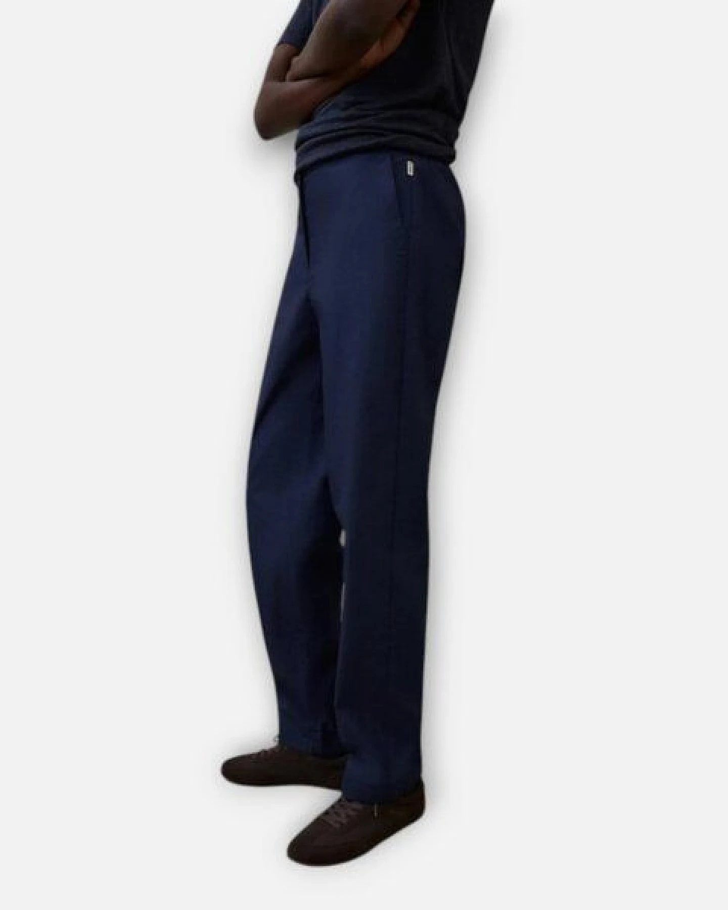ECOALF dunkelblaue Hose aus 100 % Baumwolle – Ansicht 4