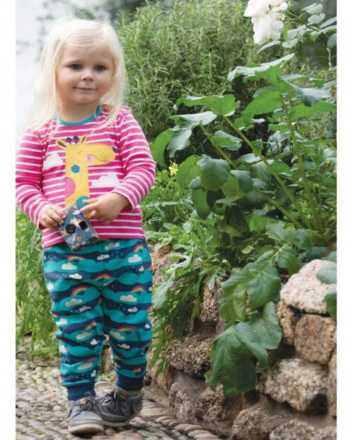 Frugi Langarm-Shirt Giraffe Button Applique Top – Ansicht 2