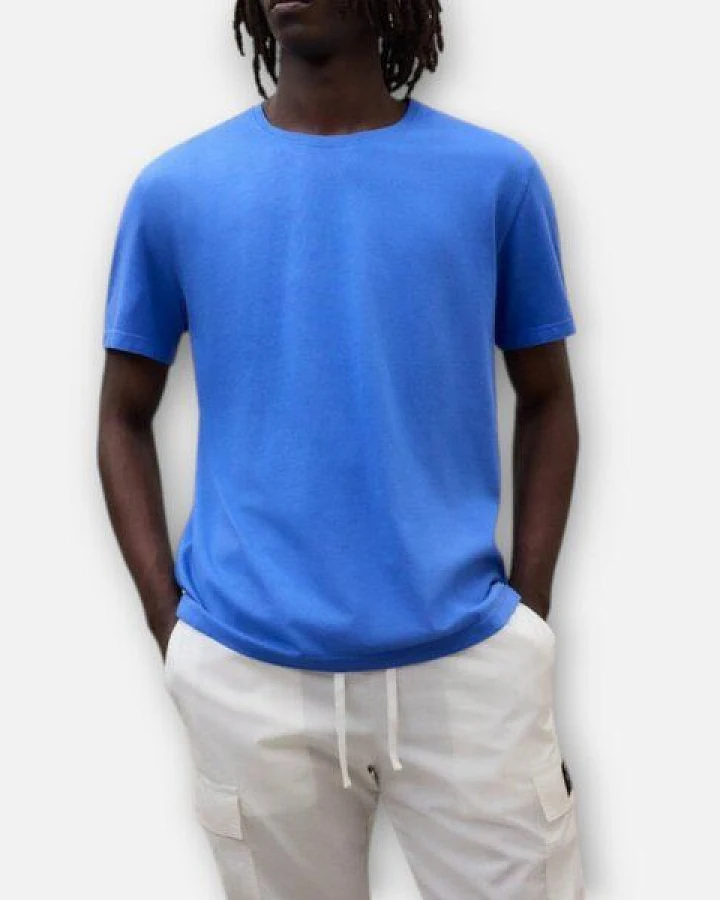 Blau