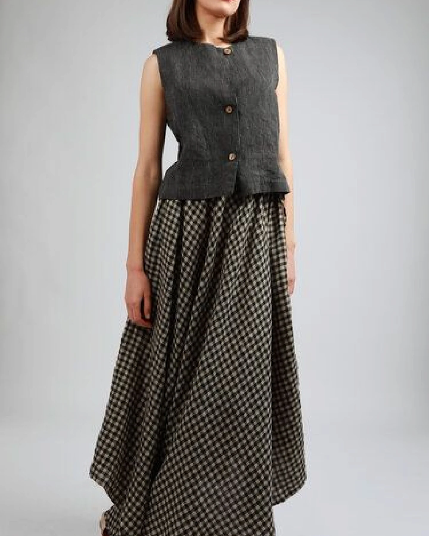 KNOTIUM POPPY Maxi-Leinenrock im Karomuster mit Tellerrockschnitt und Taschen – Ansicht 2