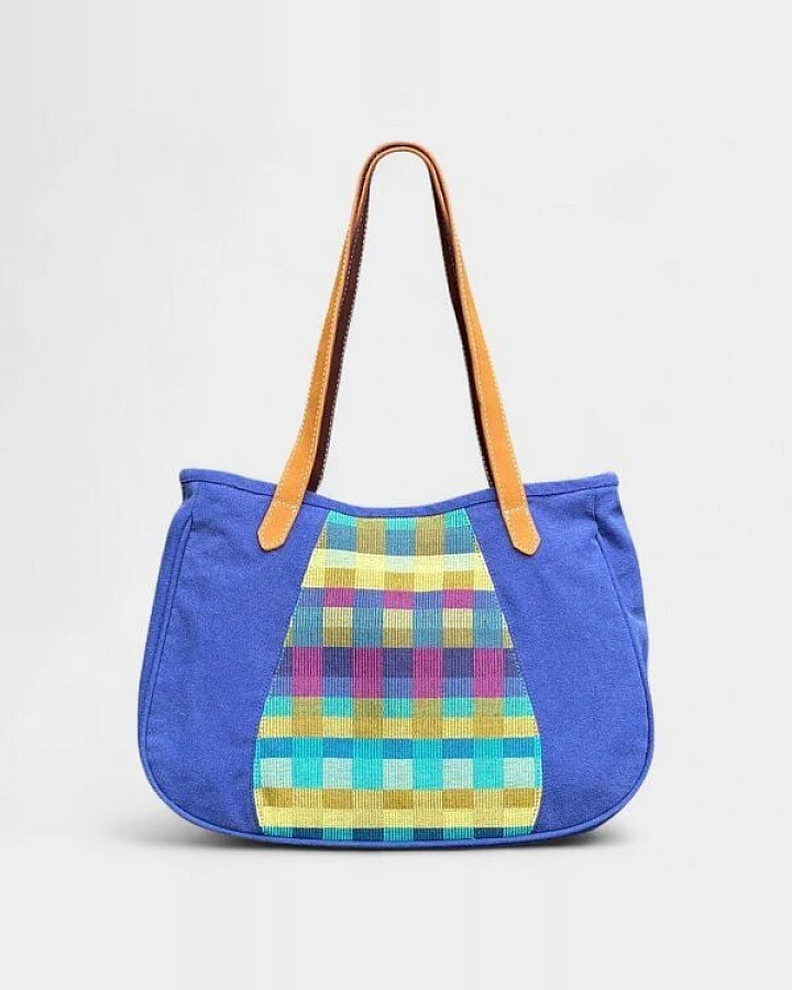 Dragolina Schultertasche/ Shopper Bente mit Webstoff der Pwo Karen