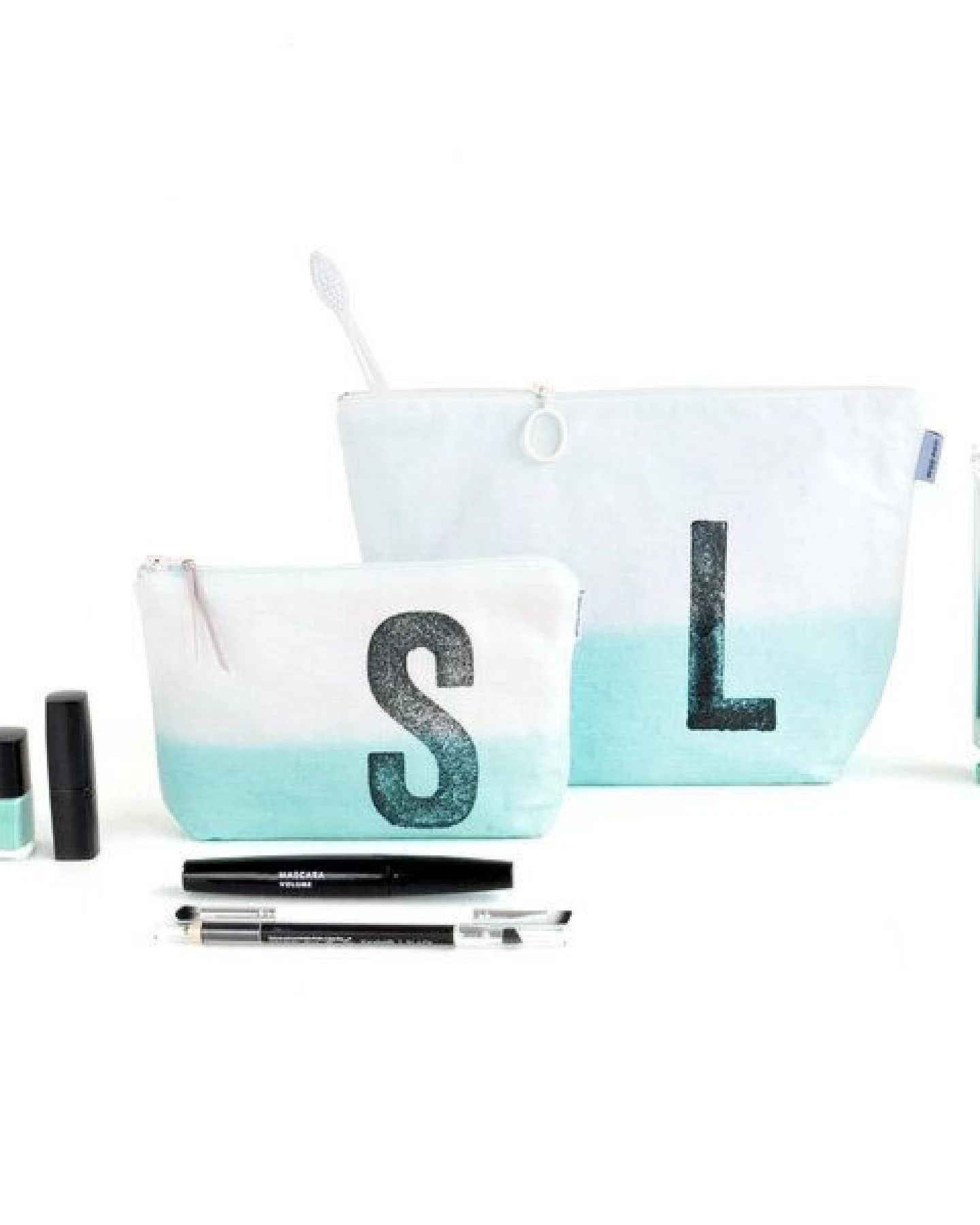 renna deluxe Kulturtasche und Schminktasche mit Monogramm MINT – Ansicht 3