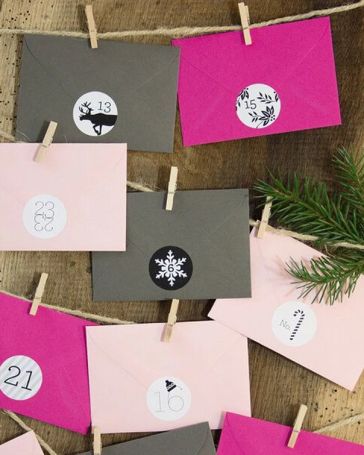 Bow & Hummingbird Adventskalender Pink/Graphit