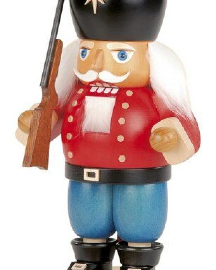 Müller Seiffen Müller Nussknacker Soldat 23 cm, - aus nachhaltiger Waldwirtschaft
