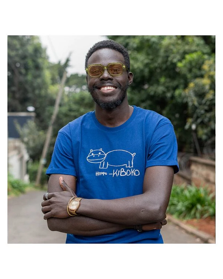 Kipepeo-Clothing HIPPO Herren T-Shirt aus Bio-Baumwolle mit Brustprint Mitternachtsblau. Handmade in Kenya.
