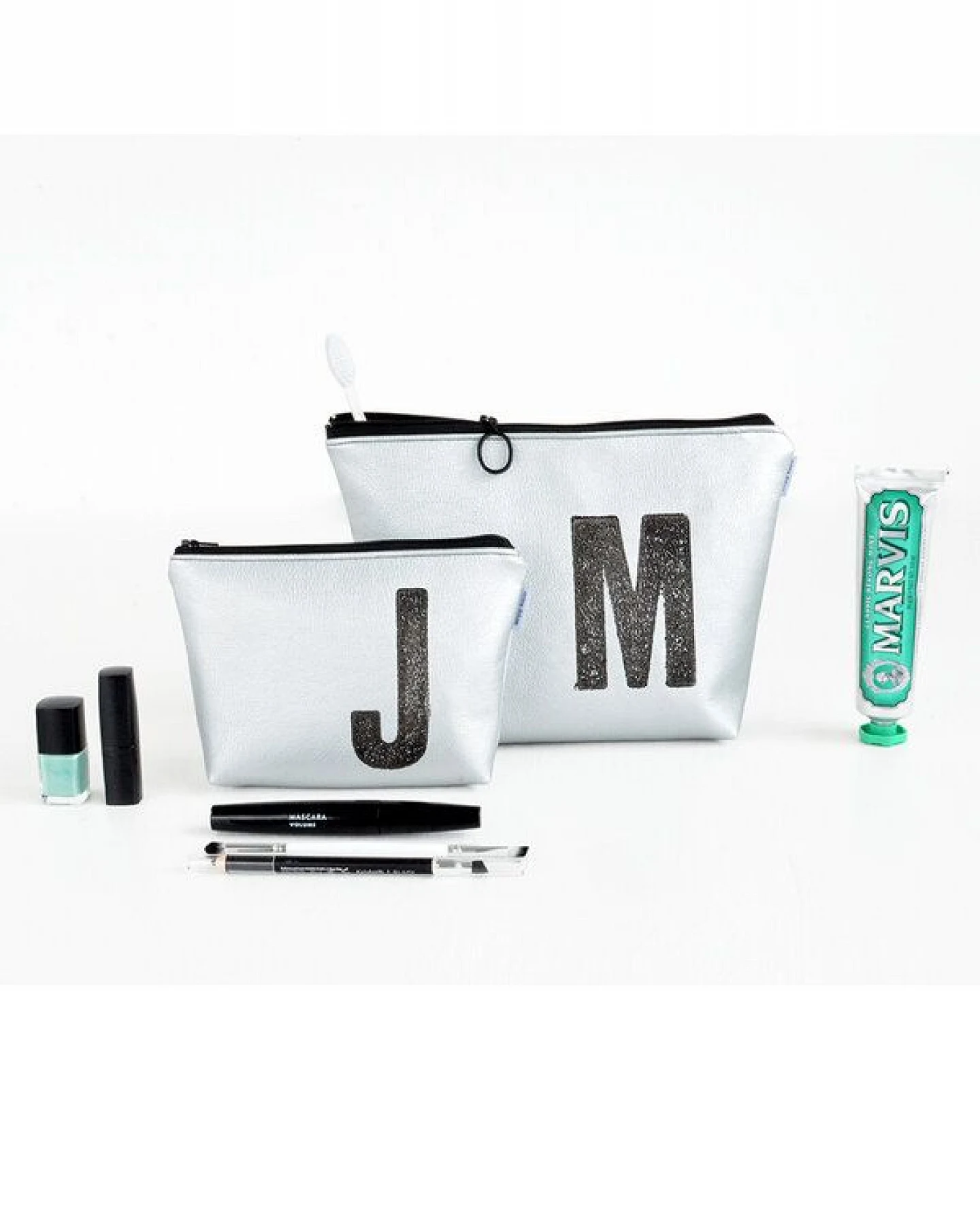 renna deluxe Kulturtasche und Kosmetiktasche personalisiert mit Monogramm SILBER – Ansicht 3