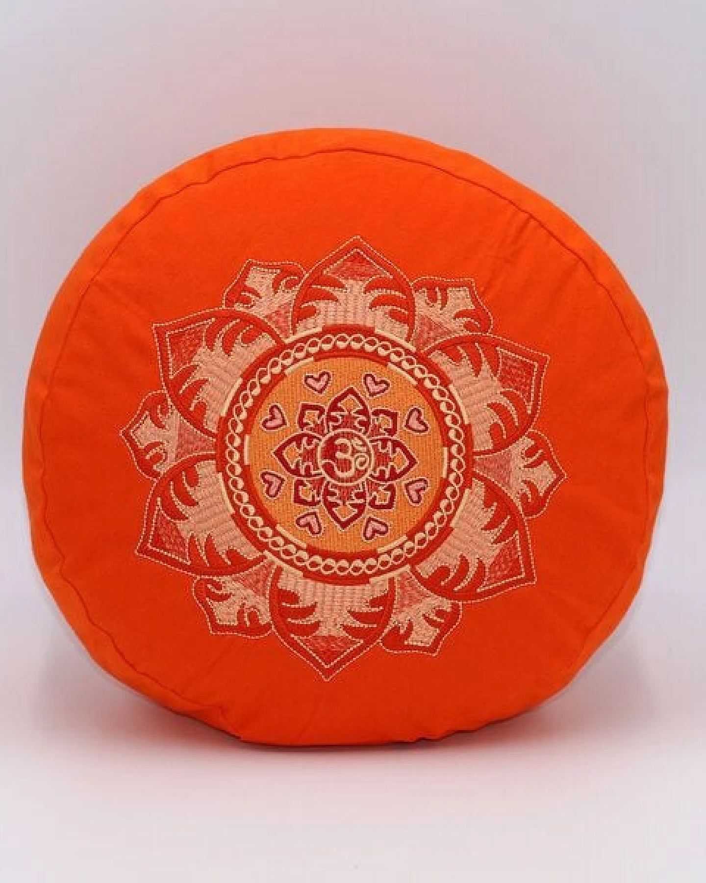 BAGHI Meditationskissen rund mit OM Mandala Bestickung – Ansicht 2