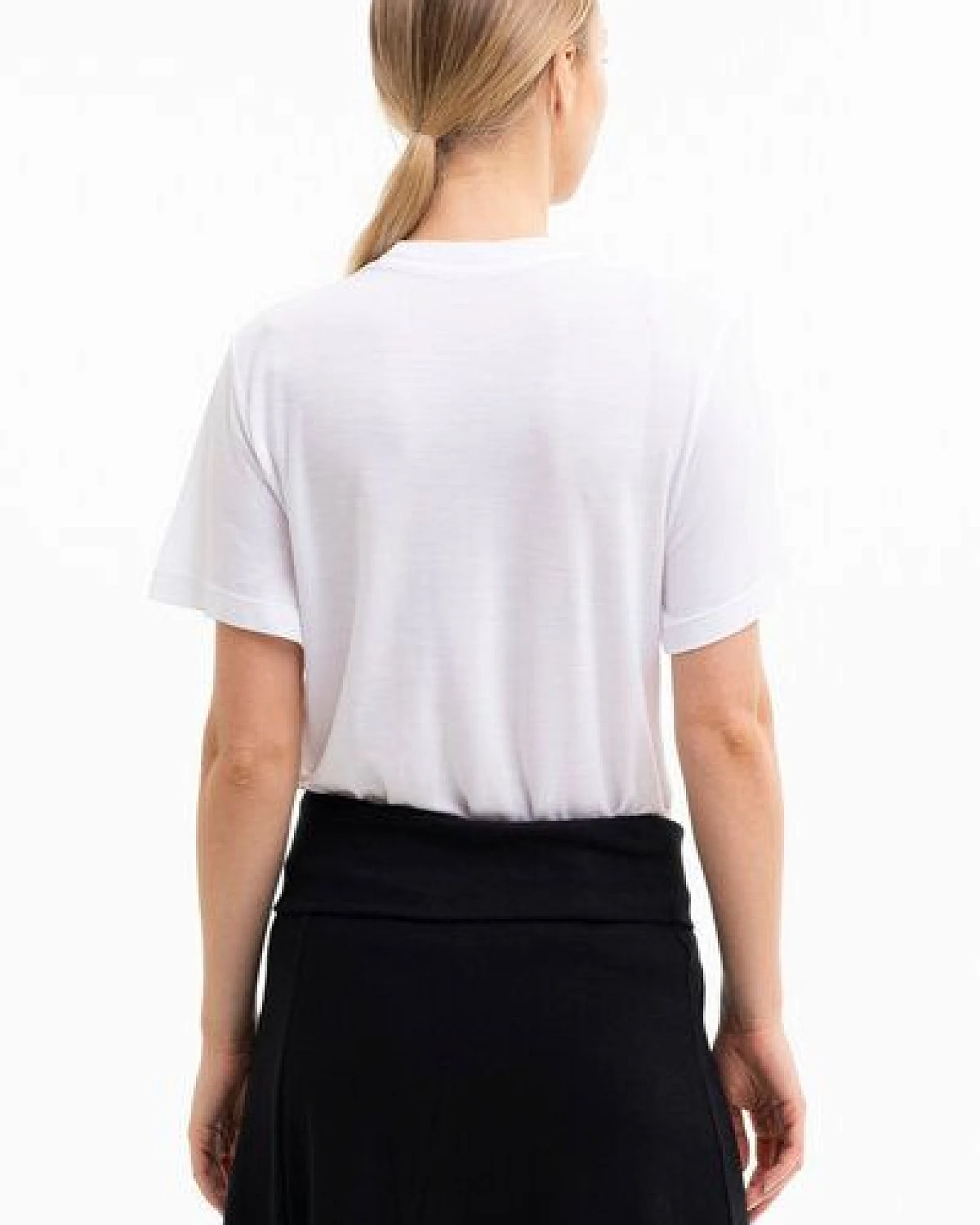 SHIPSHEIP Wilma - Damen T-Shirt aus TENCEL Lyocell – Ansicht 2