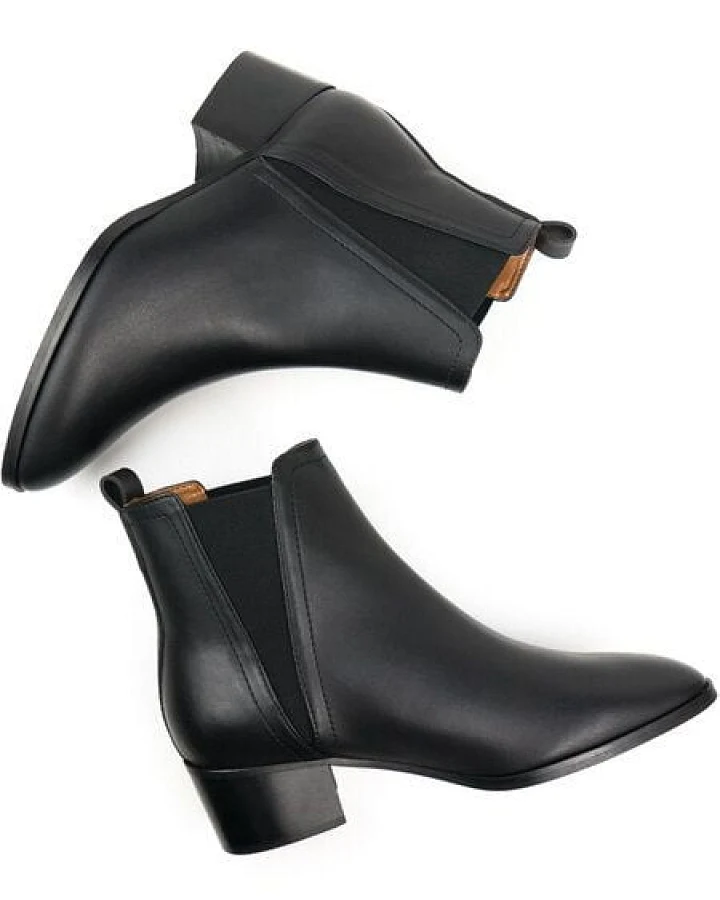 Will's Vegan Shop Spitz zulaufende Chelsea-Stiefel Schwarz Damen