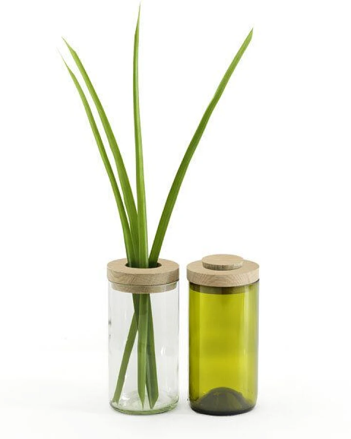 Side by Side "Vase & Dose"
