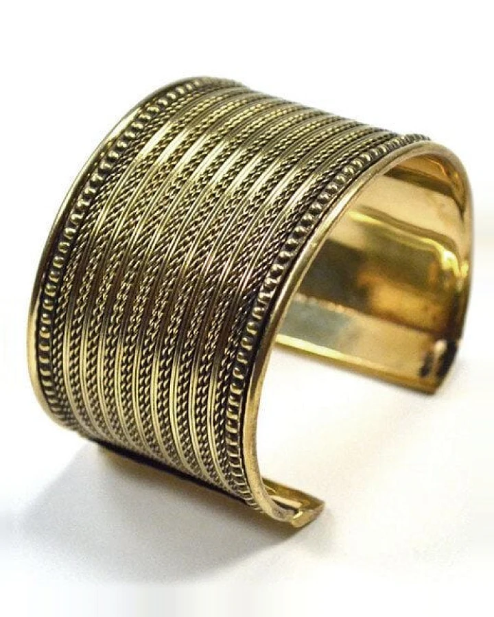 Frida Feeling Armreif Fine Weave, goldfarben