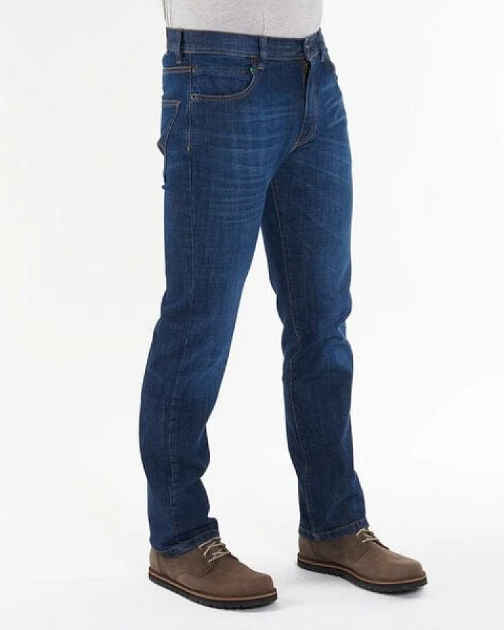 fairjeans basic Jeans "REGULAR WAVES" mit Wascheffekt aus Bio-Baumwolle