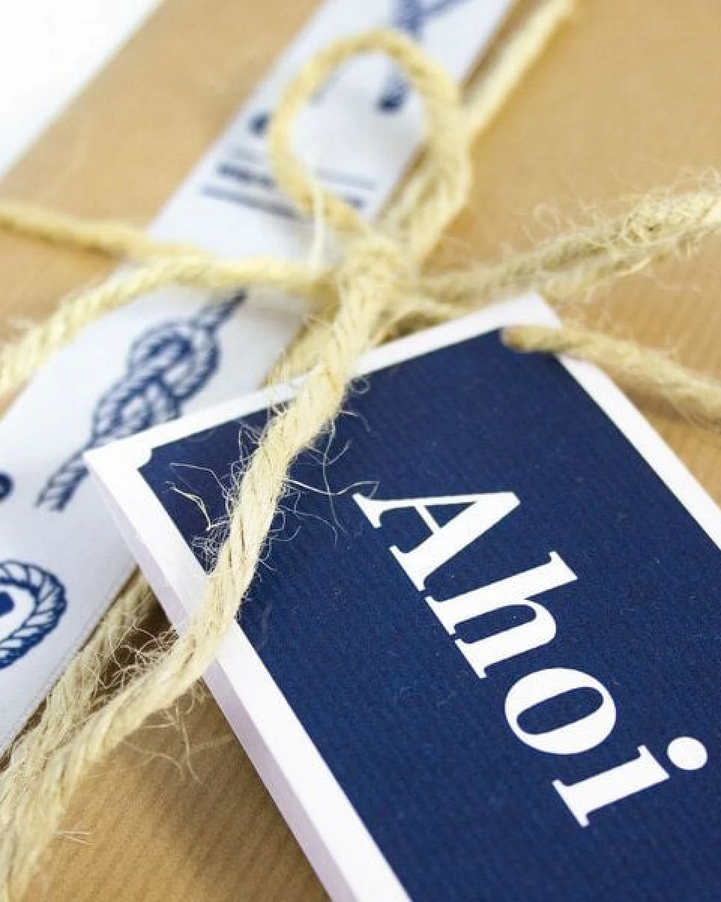 Bow & Hummingbird Geschenkanhänger Ahoi – Ansicht 3