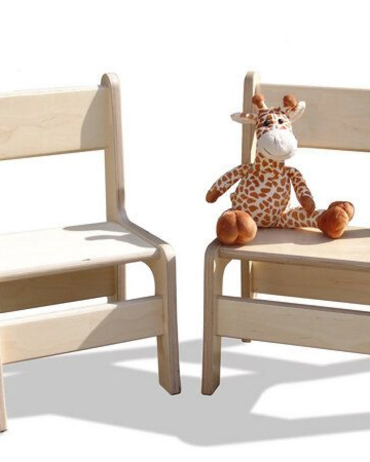 Die Schreiner Christoph Siegel Kindersitzgruppe - Tisch, 2 Stühle und 1 Bank – Ansicht 3