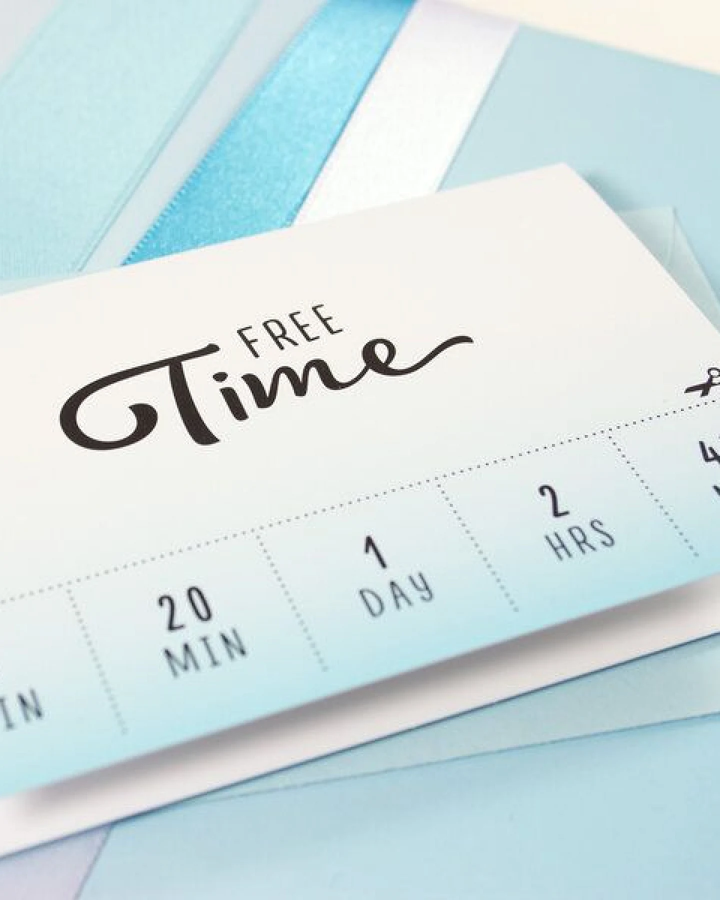 Bow & Hummingbird Mini-Grußkarte Free Time – Ansicht 2
