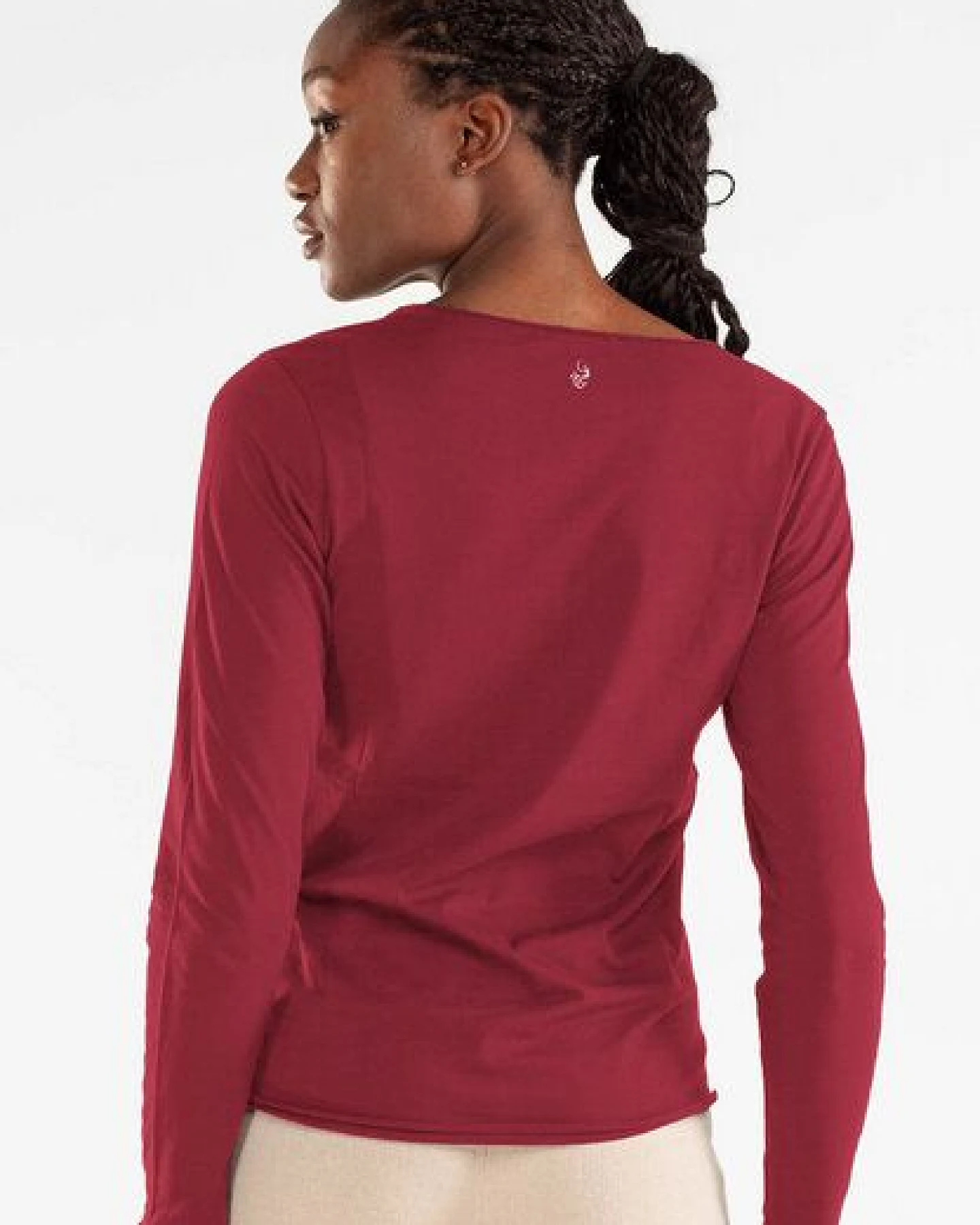 Alma & Lovis Smartes Langarmshirt aus Bio-Baumwolle – Ansicht 2