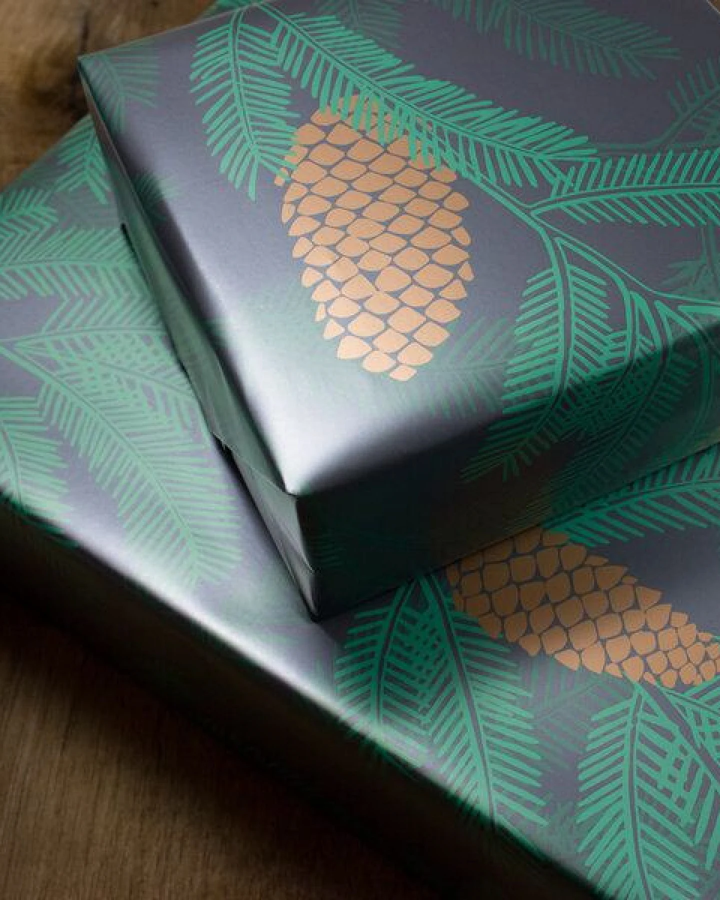 Bow & Hummingbird Geschenkpapier O Tannenbaum – Ansicht 2