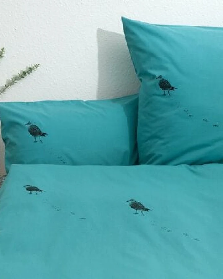 Hirschkind Handbedruckte Bio-Bettwäsche 'Möwe in türkis