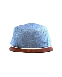 Hellblau