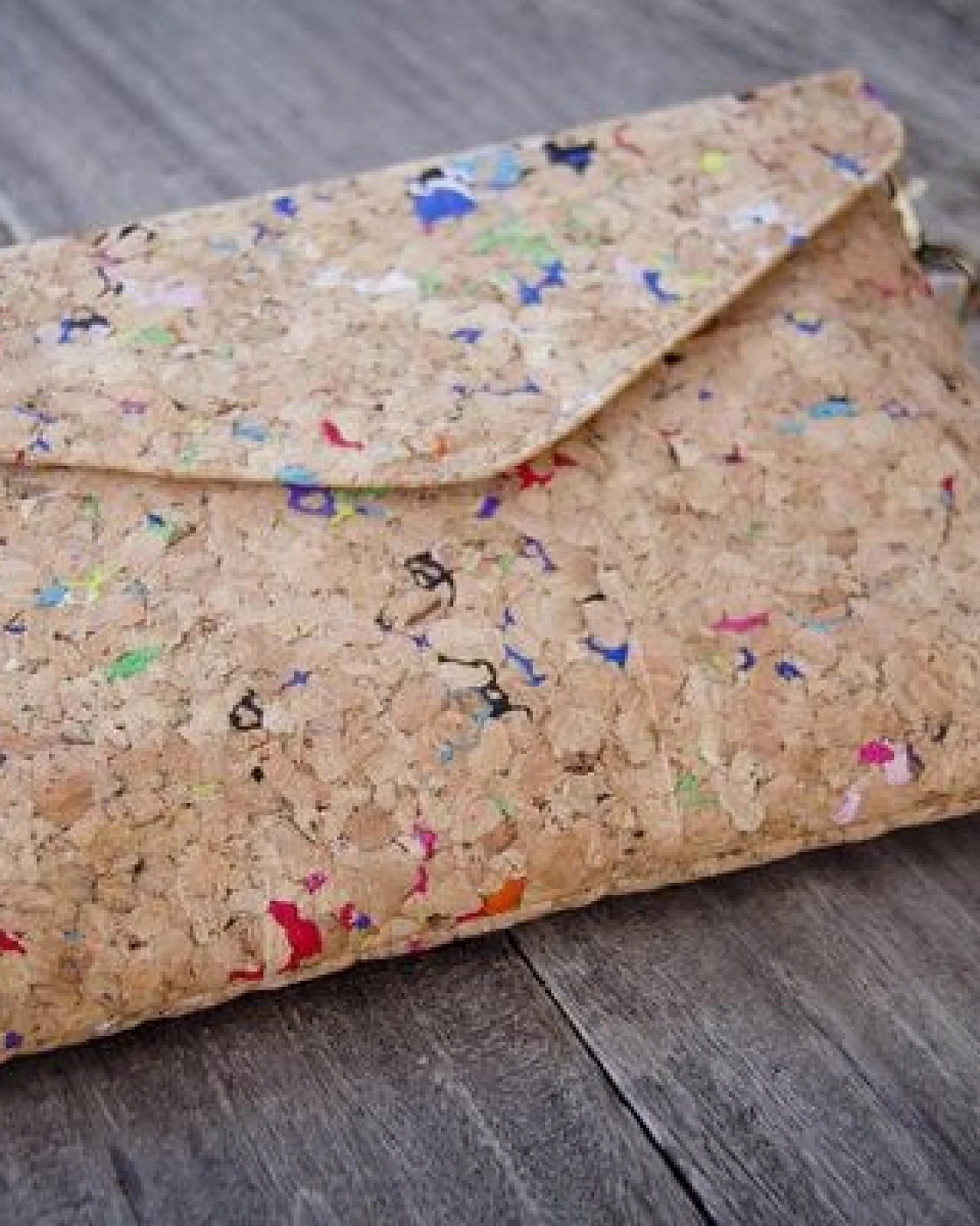 BY COPALA Handtasche -Vegan, Brieftasche aus recyceltem Kork (farbigen Akzenten) – Ansicht 3