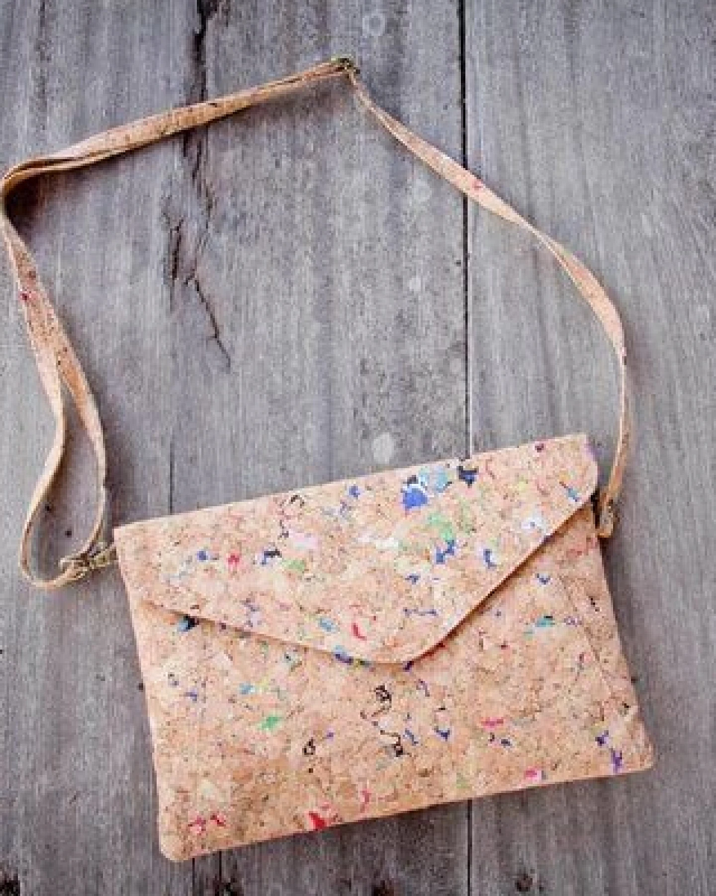 BY COPALA Handtasche -Vegan, Brieftasche aus recyceltem Kork (farbigen Akzenten) – Ansicht 3