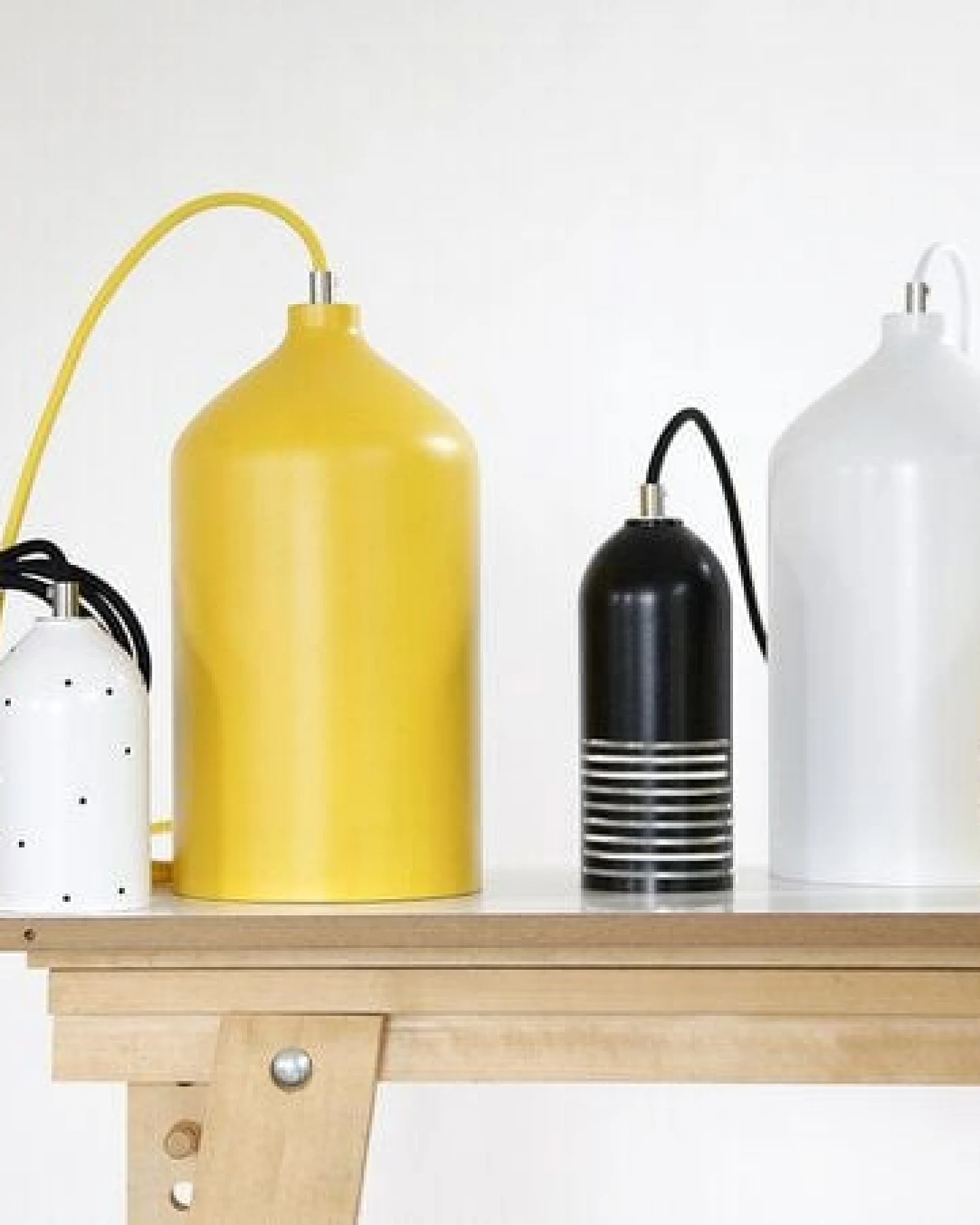 werkvoll by Lena Peter Recycling Hängelampen FIRELIGHT farbig – Ansicht 3
